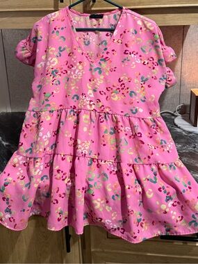 Pink Tiered V-Neck top with Multicolor cheetah Print